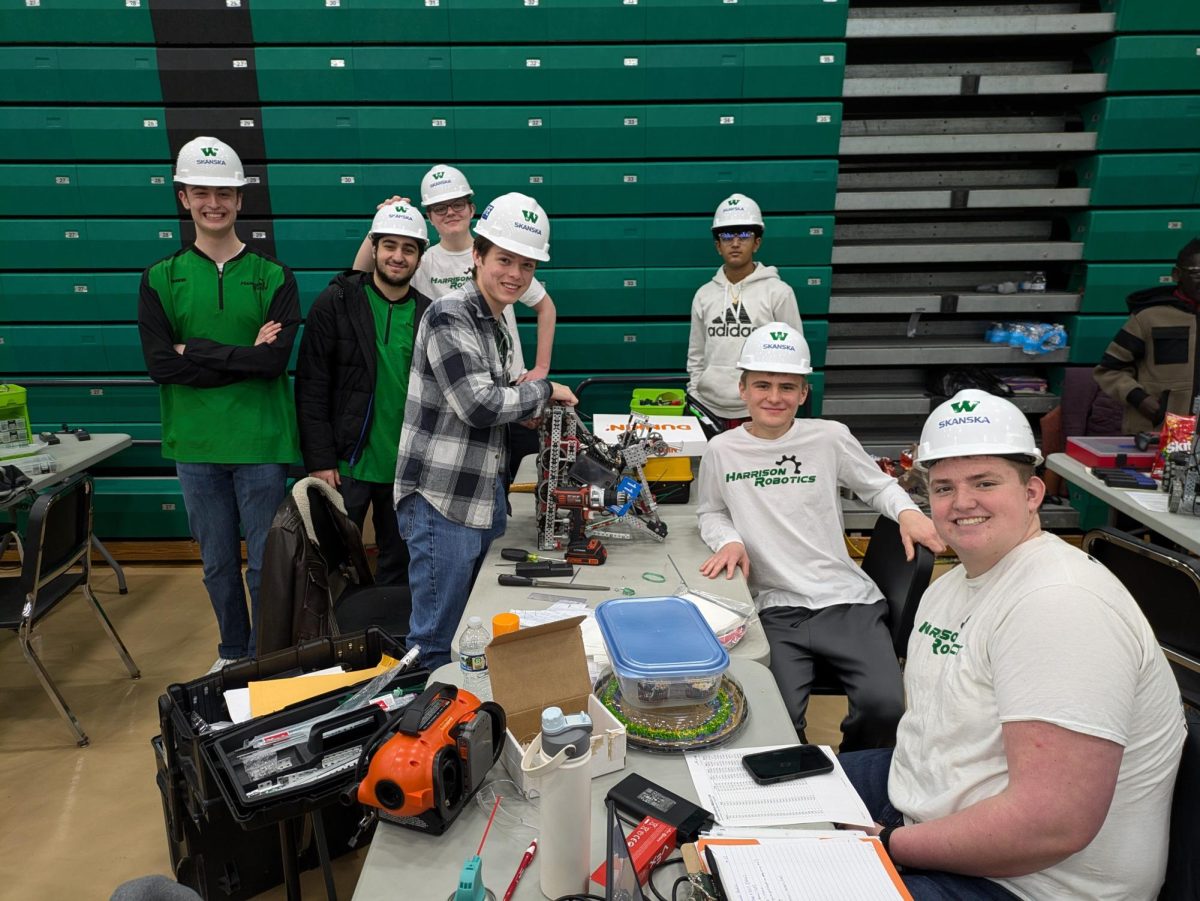 Another team enjoys a moment of downtime in the pit. 