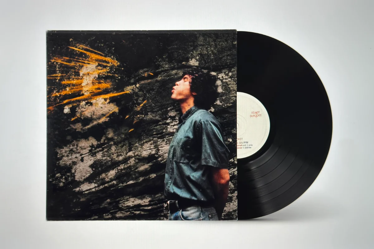Picture from https://www.dominicfike.com/